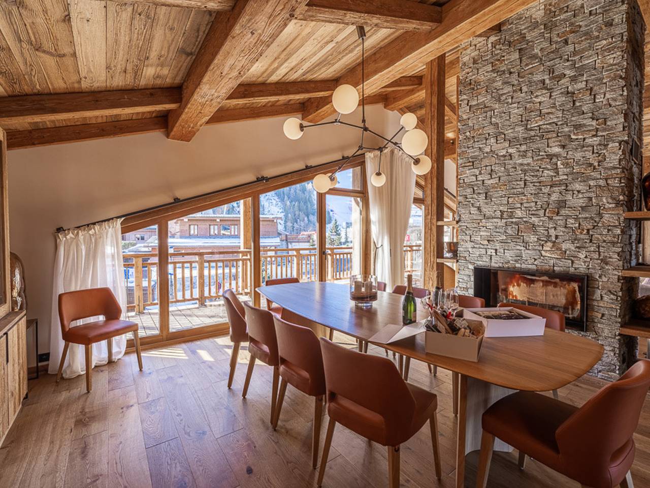 Chalet de Luxe avec Piscine et Sauna, Proche des Pistes à Courchevel in Courchevel 1300 (Le Praz), Saint-Bon-Tarentaise
