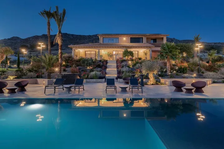 Hotel per 2 persone, con piscina e giardino nonché panorama, con animali domestici - 1