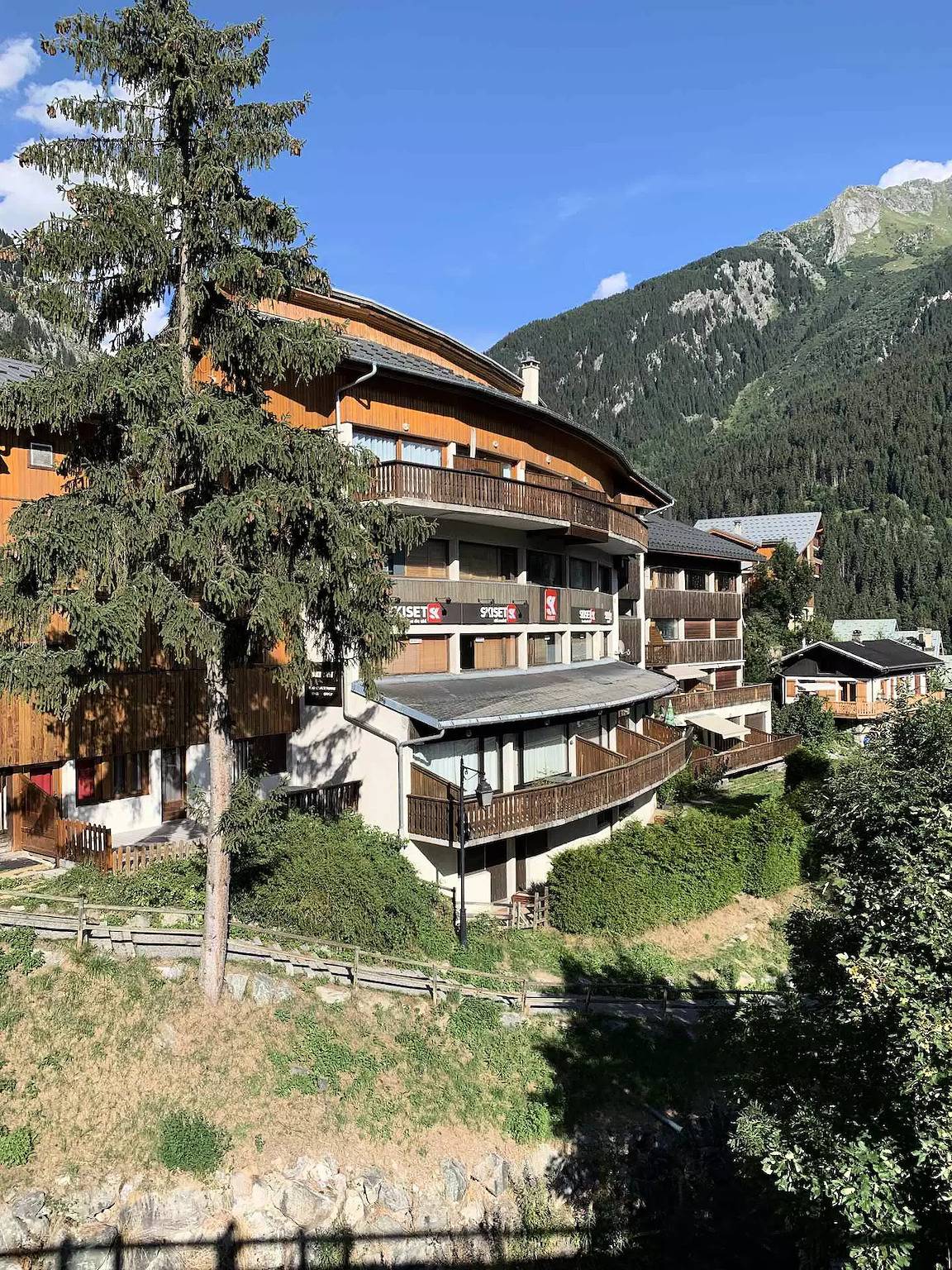 Apartamento entero, 3 estancias para 6 personas in Champagny-en-Vanoise, Parque Nacional de Vanoise