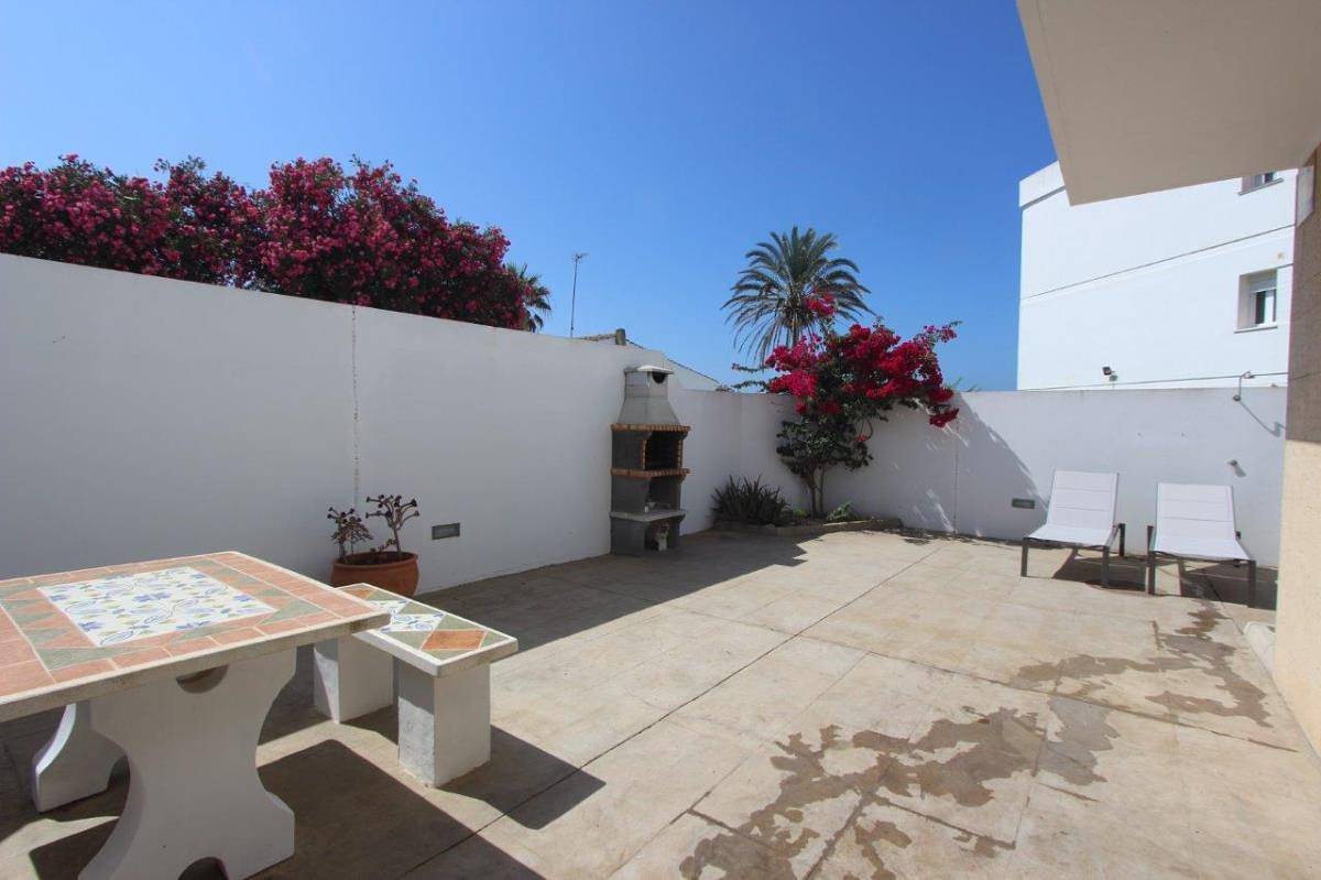 Casa de vacaciones para 4 personas con terraza in La Fontanilla, Conil de la Frontera