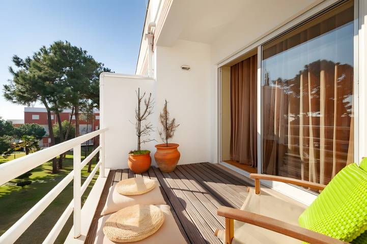 Gîte pour 4 personnes, avec bassin pour enfant et jardin dans Marinhas - 3