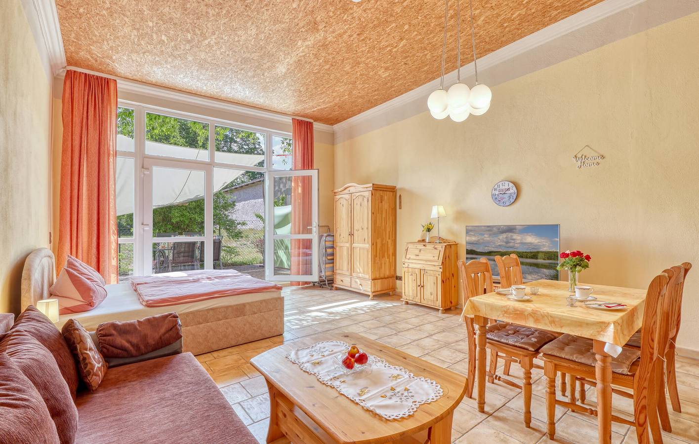 Ganze Ferienwohnung, Gemütliche Wohnung am See mit Kamin und Garten in Boitzenburger Land, Barnimerland Region