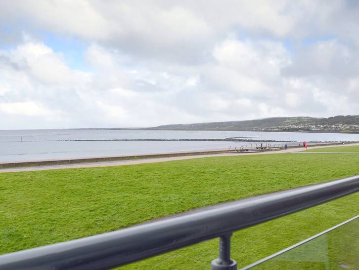 Holiday rental for 4 people in Llanelli