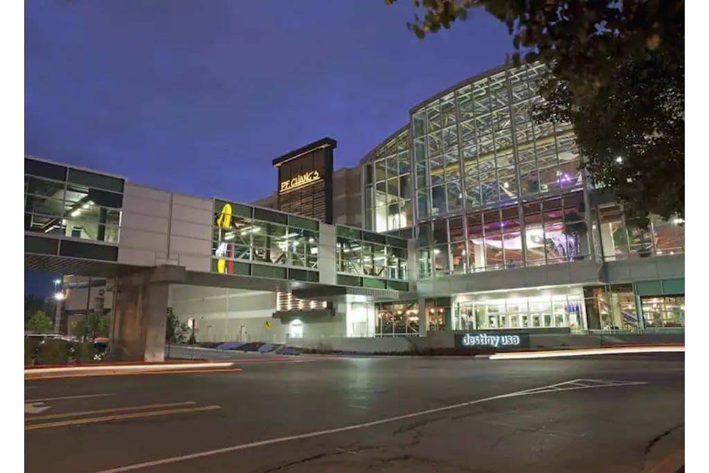 Ganze Wohnung, Hardingbnb First Floor in Syracuse, Onondaga County