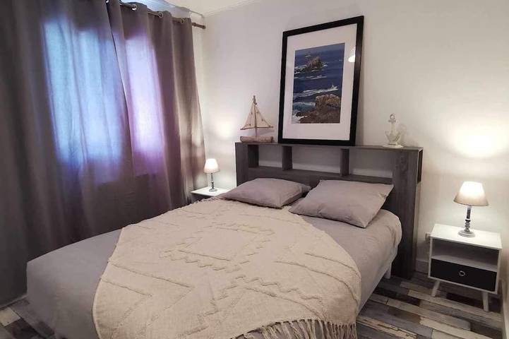 Location de vacances pour 8 personnes, avec terrasse et jardin, animaux acceptés à Plounévez-Moëdec - 3