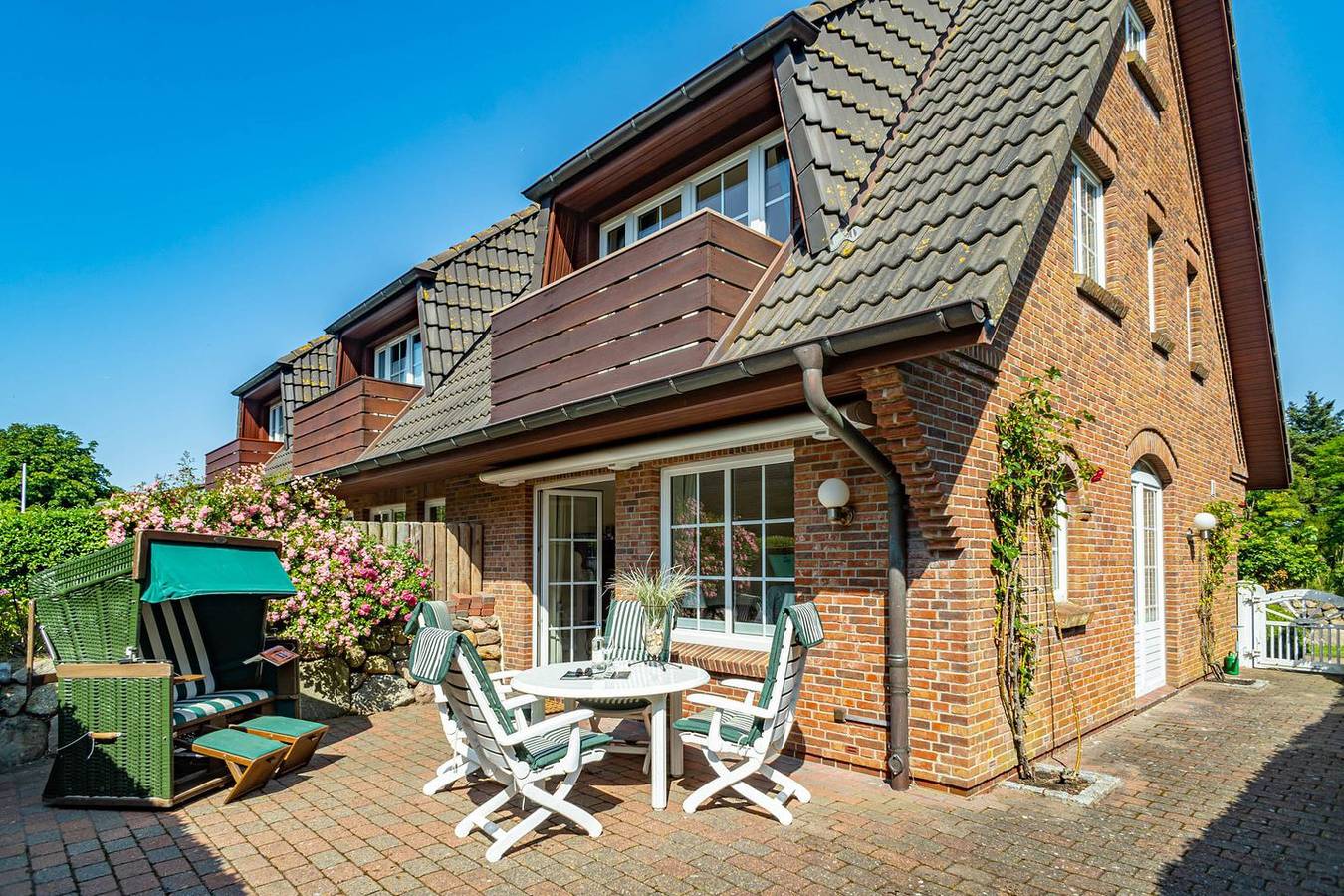 Charmante Ferienhaushälfte für bis zu 5 Personen in ruhiger Lage von Westerland. in Tinnum, Sylt (Gemeinde)