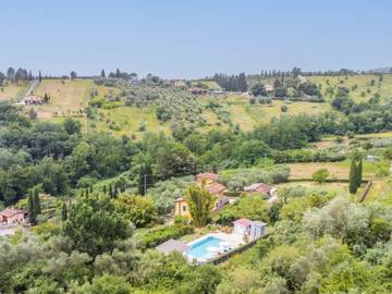 Agriturismo per 4 Persone in Pescia, Provincia di Pistoia, Foto 3