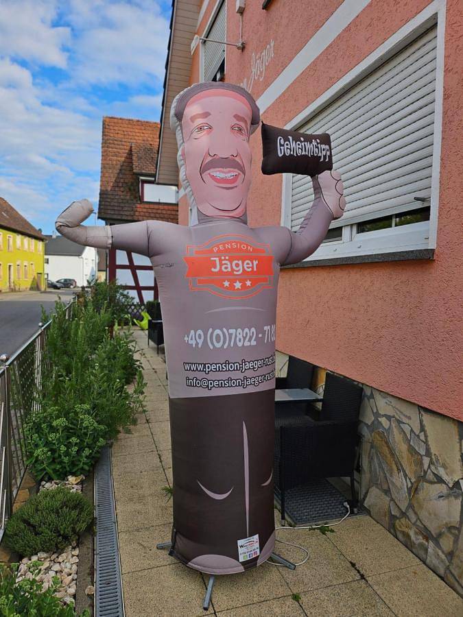 Maison d’hôte pour 10 personnes, avec jardin à Rust - 3