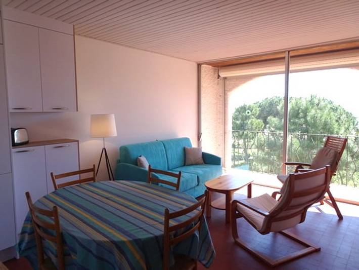 Entire apartment, Renovated 3-room apartment - Direct beach access - 6 ppl in La Côte Vermeille, Argelès-sur-Mer