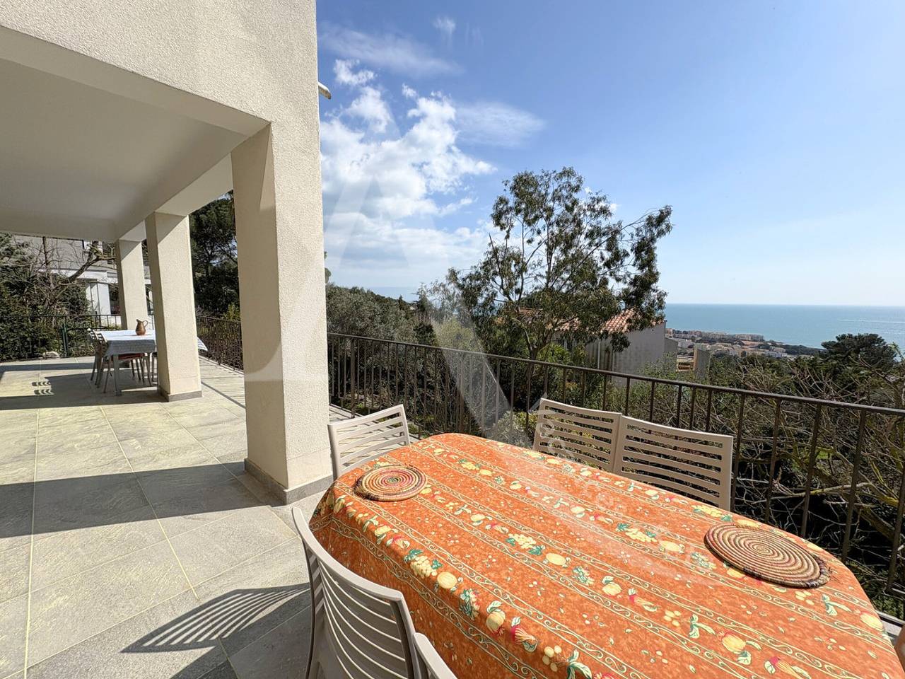 136 / Villa Avec Vue + Wi-Fi Sur Les Hauteurs in Mont Saint-Clair, Sète