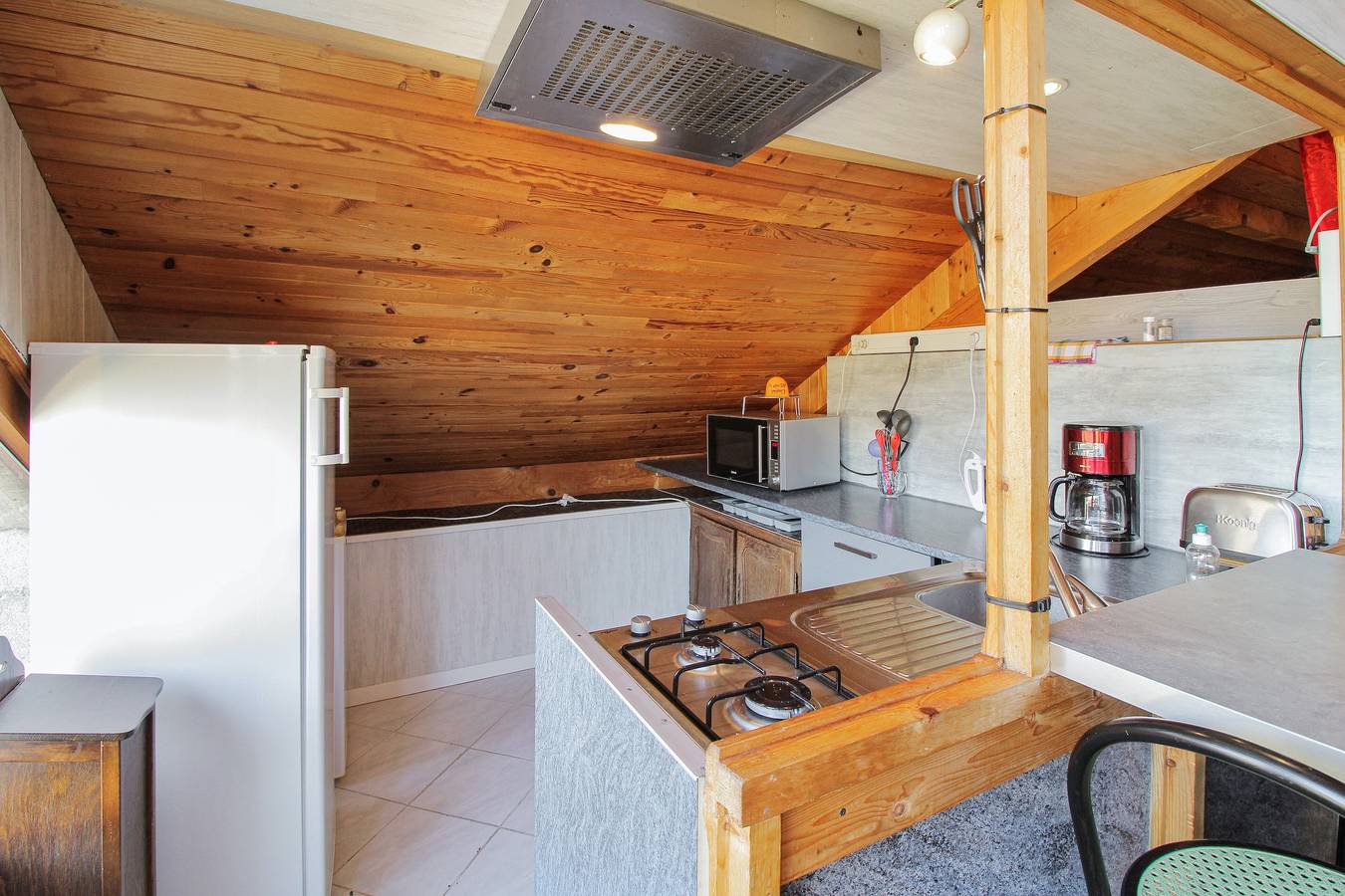 Ganze Wohnung, Geräumige Wohnung in Échenans von 80 m² mit kostenlosem Parkplatz in Échenans, Doubs