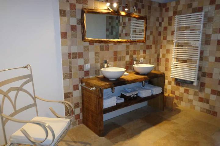 Gîte pour 4 personnes, avec jardin à Plan-d'Orgon - 4