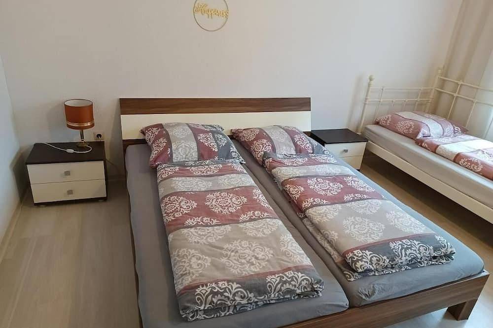 Ganze Wohnung, \"Happiness\" Hofgeismar-Zentrum! in Hofgeismar, Hessisches Bergland