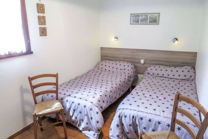 Schönes alleinstehendes Ferienhaus für 6 Gäste mit  W-Lan, Tv und Haustiere erlaubt in Le Porge, Regionaler Naturpark Médoc