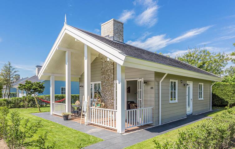 Holiday home for 4 people, with terrace and view as well as garden - 1
