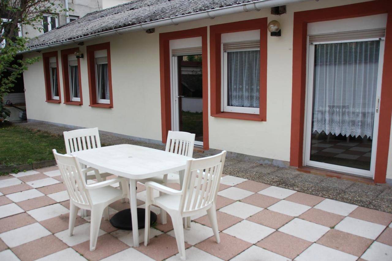 Appartement entier, One-Bedroom House in Saverne, Région de Saverne