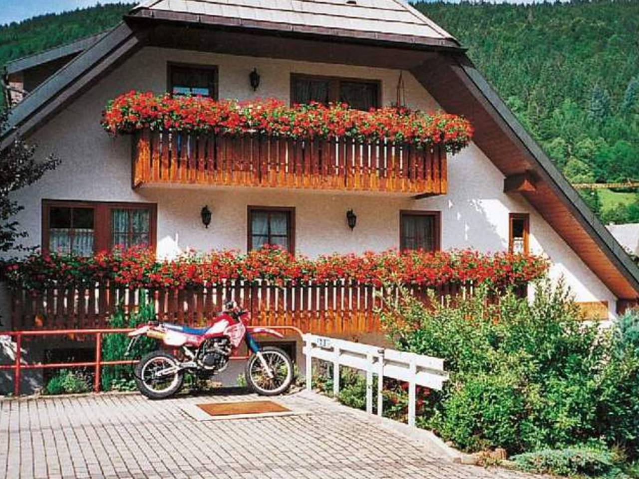Ganze Ferienwohnung, Haus Rosenhof - Ferienwohnung gelb in Suedlicher Schwarzwald, Todtnau