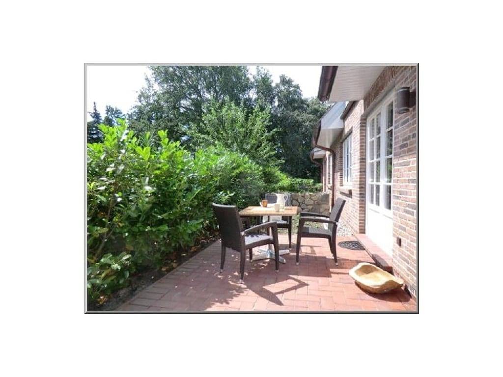 Ferienhaus in Wyk/Föhr mit Schwimmbecken in Wyk auf Föhr (Stadt), Wyk auf Föhr