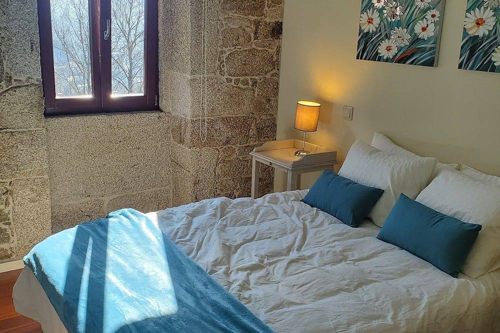 Privacy and Country charm, Dive In in Meadela, Viana do Castelo