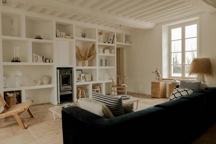 Location de vacances pour 15 personnes, avec jardin ainsi que terrasse et piscine à Donnay - 3