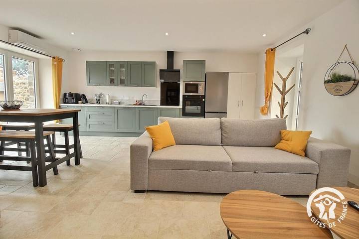 Maison de vacances pour 4 personnes, avec Terrasse et Vue à Miniac-Morvan