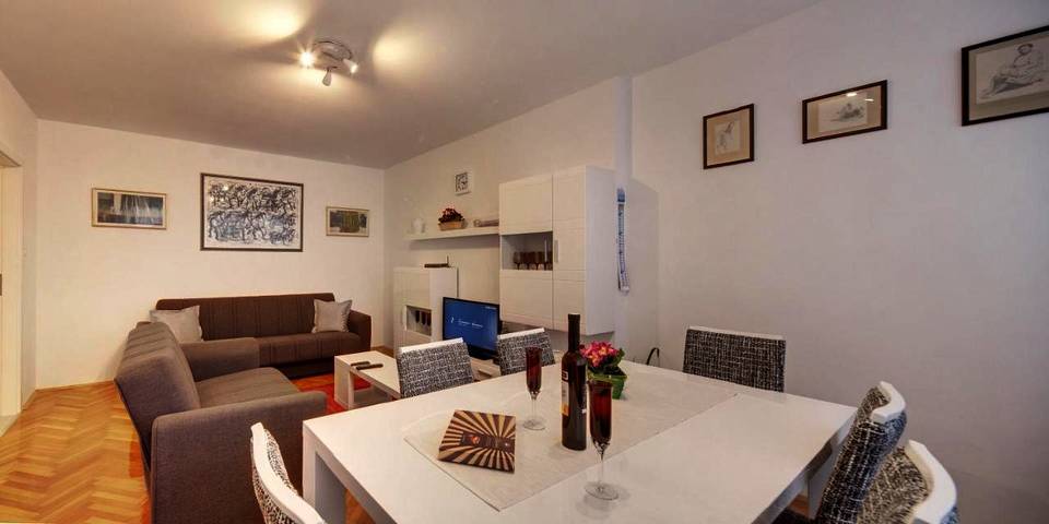 Ferienwohnung für 2 Personen, mit Terrasse in Osijek