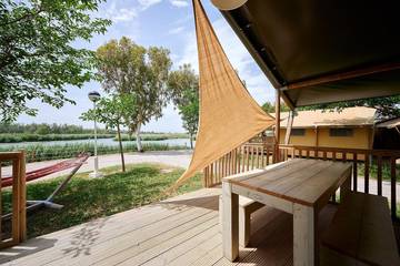 Glamping voor 5 Personen in Castelló d'Empúries, Natural Park Aiguamolls de l'Empordà, Afbeelding 1