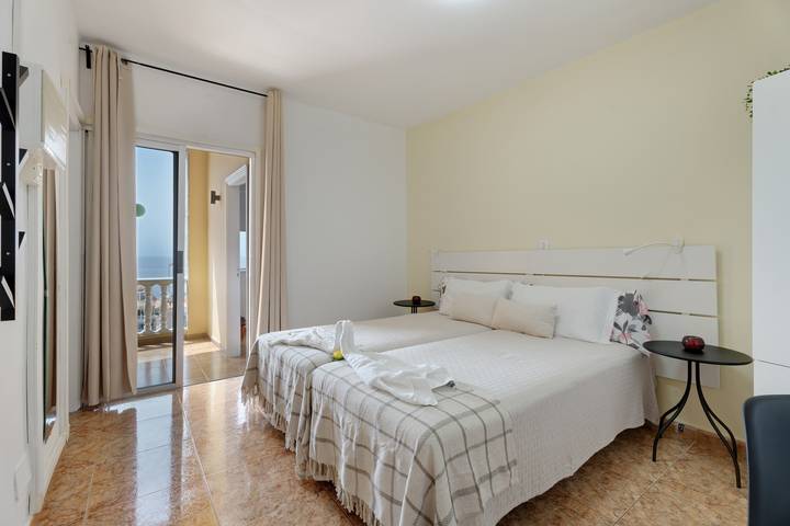 Maison d’hôte pour 2 personnes, avec balcon