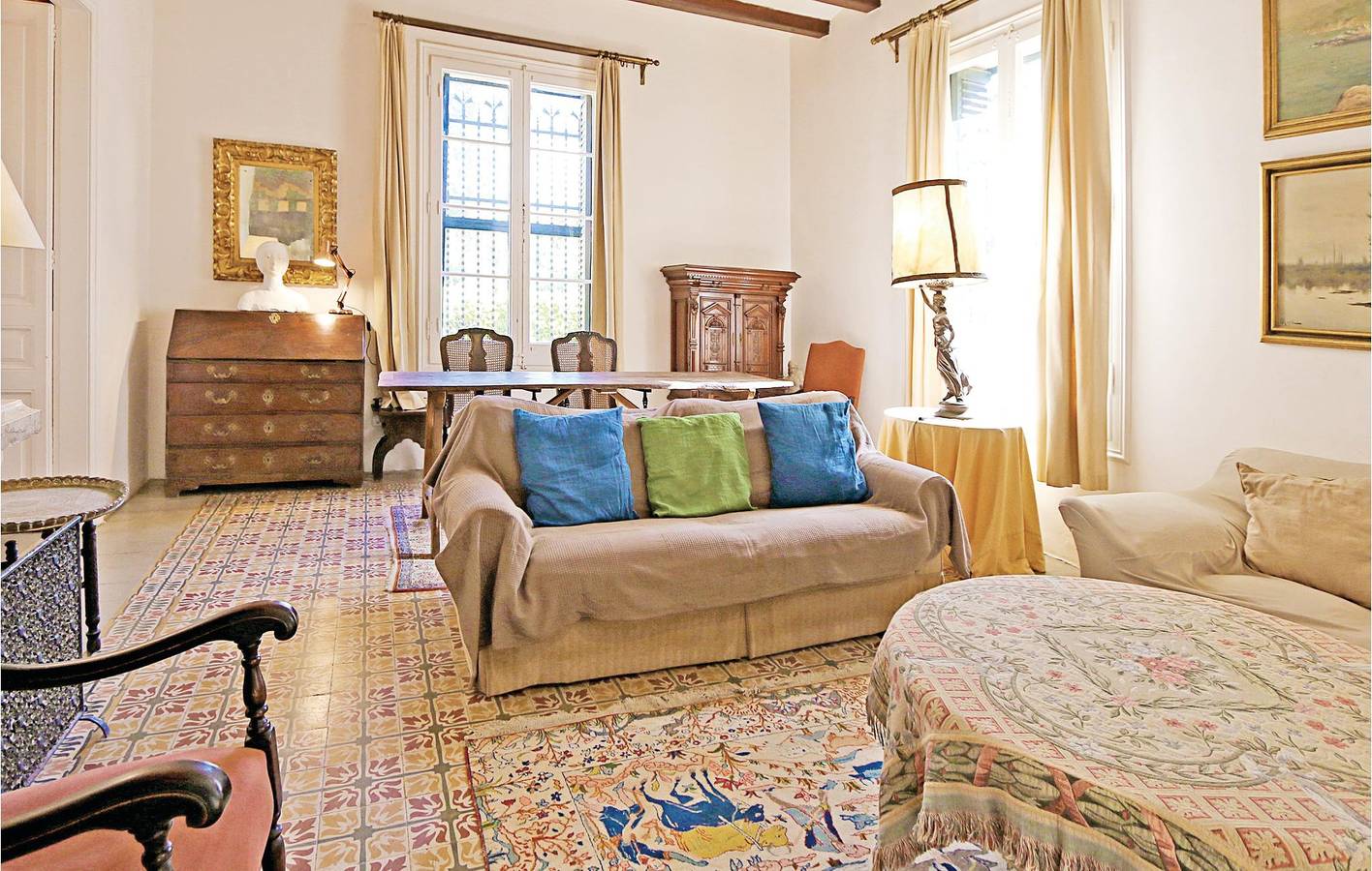 Spacious Pool Apartment with WiFi in Vilanova del Vallès, Barcelona Province