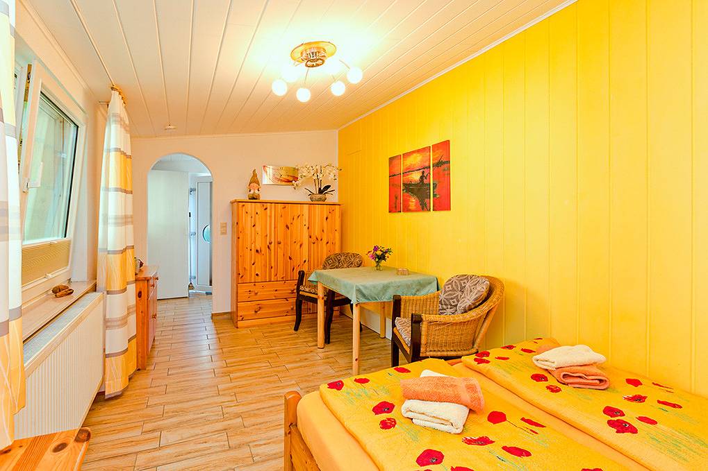 Apartamento vacacional entero, Apartamento de vacaciones para 2 personas con terraza in Waren (Müritz), Lago Müritz