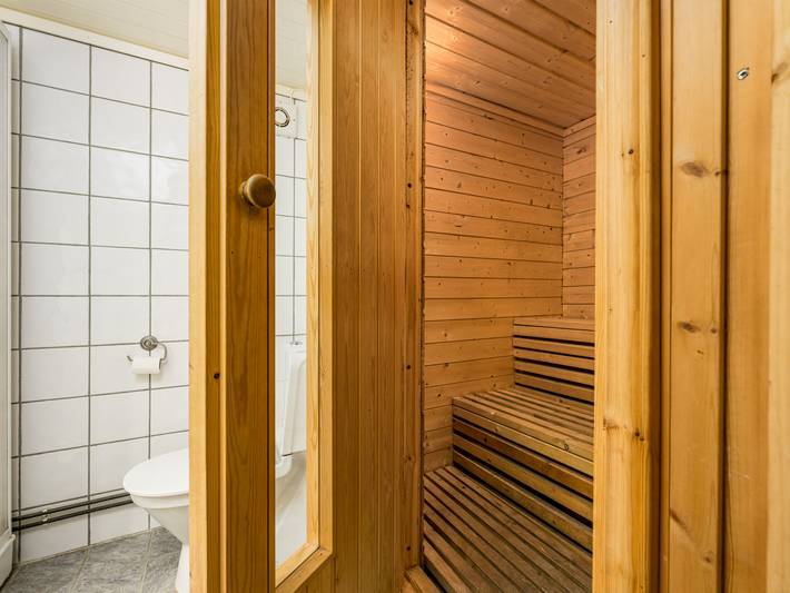 Ferienhaus für 8 Personen, mit Terrasse und Sauna in Nördliches Fjordnorwegen - 4