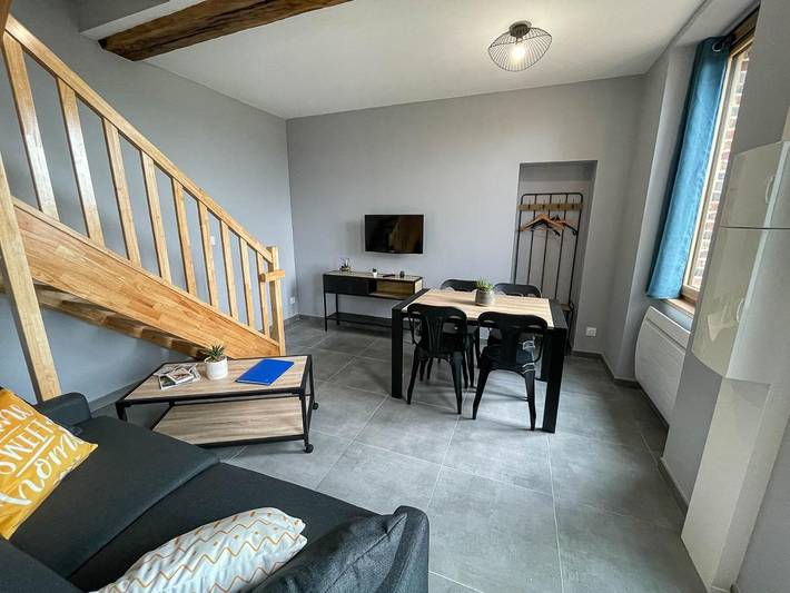 Location de vacances pour 6 personnes, avec jardin et vue à Flogny-la-Chapelle - 4