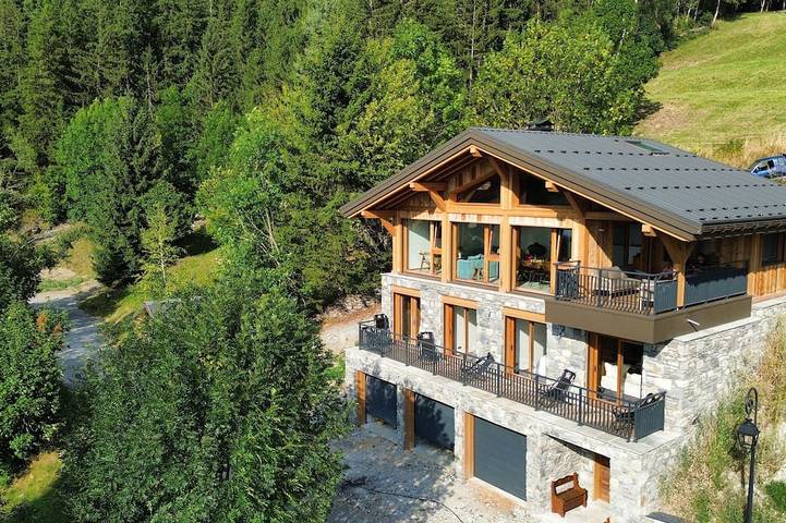 Maison pour 11 personnes, avec balcon dans La Rosière