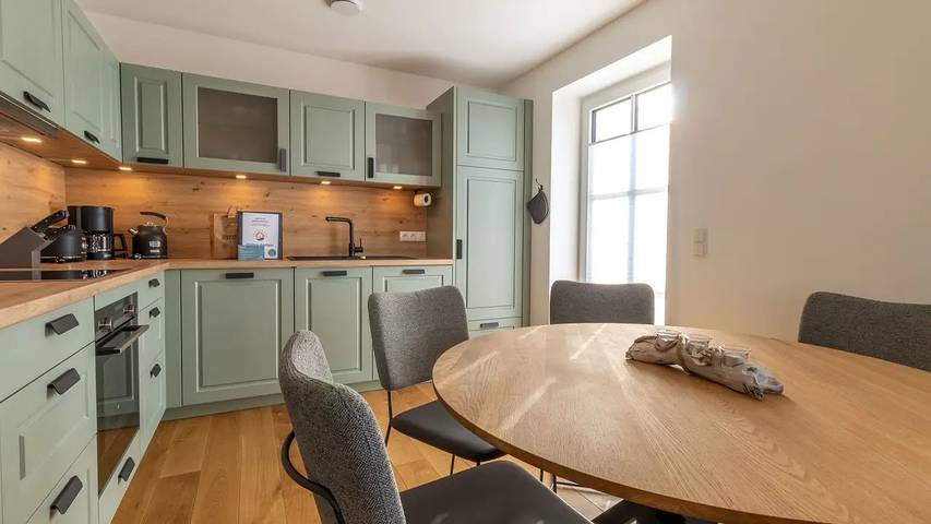 Ferienhaus für 6 Personen, mit Sauna und Garten sowie Terrasse in Lohme - 4