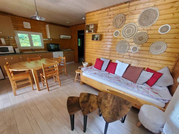 Location de vacances pour 5 personnes, avec terrasse à Murol - 2