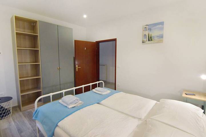 Ferienhaus Anna, Umag-Zambratija in Strandnähe, Wifi, Waschmaschine, Parkplatz in plaža Zambratija, Zambratija