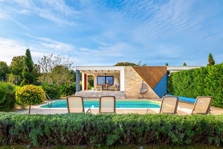 Villa pour 6 personnes, avec Jardin et Piscine à Nin - 2