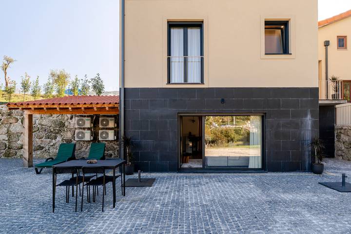 Location de vacances pour 3 personnes, avec vue sur le lac et jardin dans Rio Caldo - 2