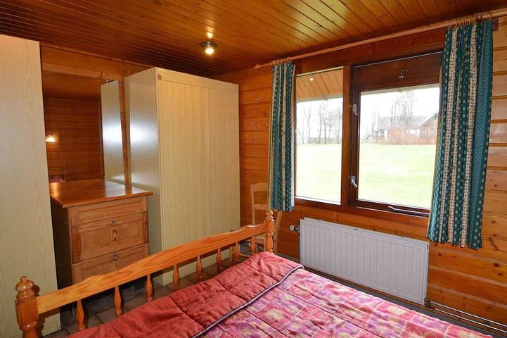 Gîte pour 8 personnes, avec jardin ainsi que sauna et terrasse dans Sourbrodt - 3