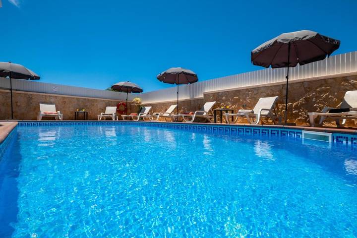 Ferienhaus für 10 Personen, mit Balkon und Garten in Albufeira - 4