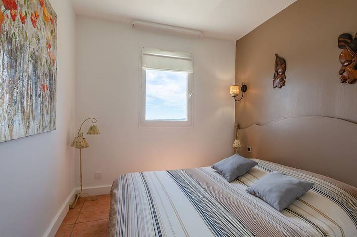 Finca für 4 Personen, mit Balkon und Pool in der Provence - 2