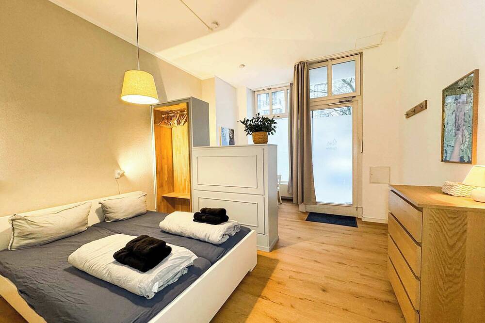 Ganze Wohnung, High-design Loft for 4 in the center of Pberg in Prenzlauer Berg Berlin, Berlin