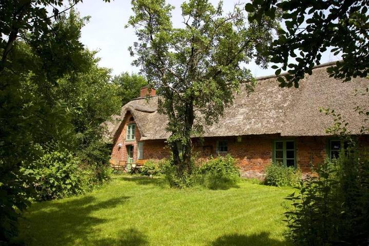 Ferienhaus für 6 Personen, mit Whirlpool und Terrasse sowie Garten und Sauna in Witzwort