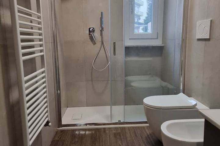 Ganze Wohnung, Zwei-Zimmer-Apartment mit Küche-Pavia-nahe Zentrum in Pavia, Pavia Provinz