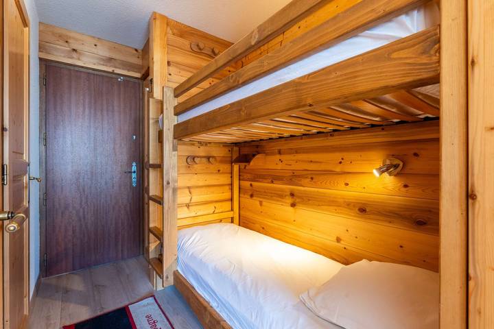 Gîte pour 4 personnes, avec balcon/terrasse dans Chinaillon - 3