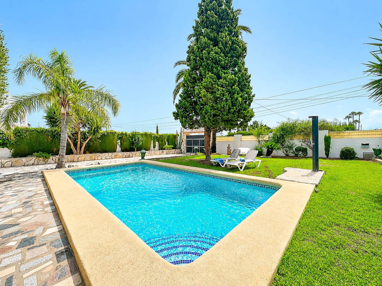 Las Marinas Cf in Almadraba, Costa Blanca