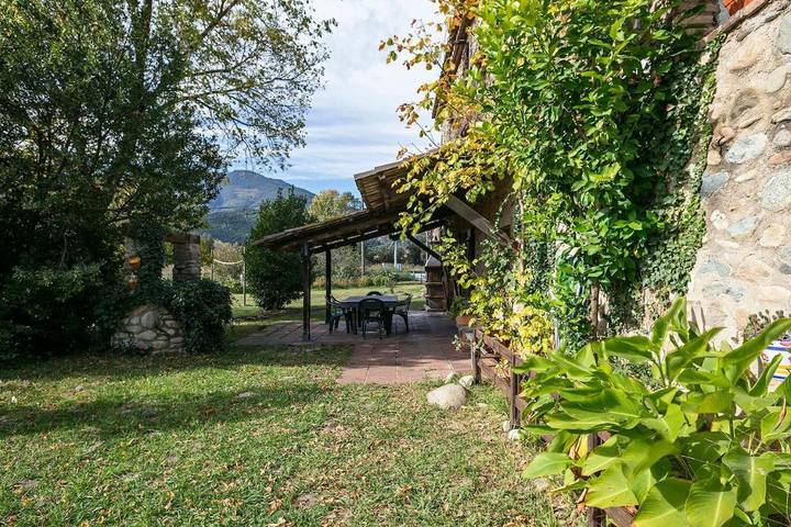 Casa rural para 18 personas, con Balcón y Terraza además de Jardín y Vistas en Bescanó - 3