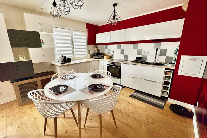 Appartement de vacances pour 4 personnes, avec terrasse, animaux acceptés