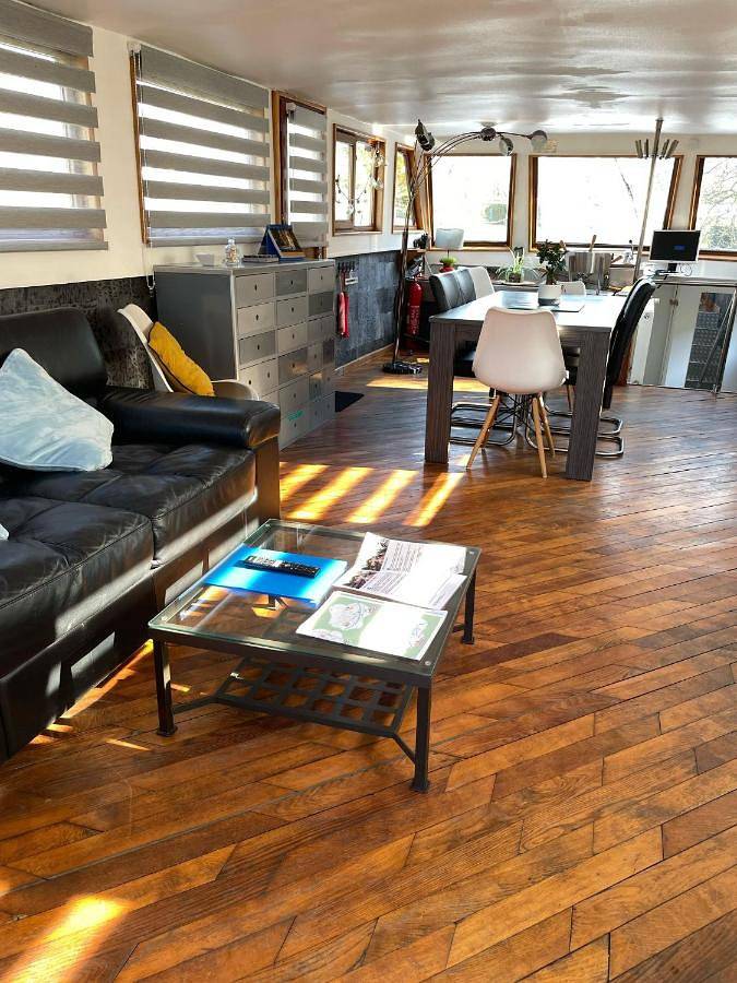 Bateau pour 6 personnes, avec terrasse dans Hauts-de-France - 4