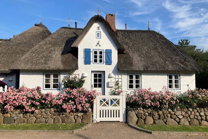 Ferienhaus für 4 Personen, mit Sauna und Terrasse sowie Garten in Oevenum